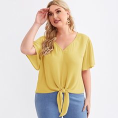 Топ размера плюс с рукавами бабочки Shein