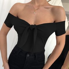 Футболка с узлом и открытыми плечами Shein