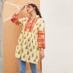 Блузка с оригинальным принтом Shein