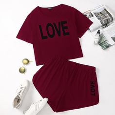 Шорты и футболка с текстовым принтом размера плюс Shein