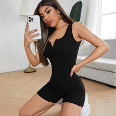 Однотонный комбинезон с оригинальным воротником Shein