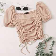 Короткий топ на кулиске со складкой Shein