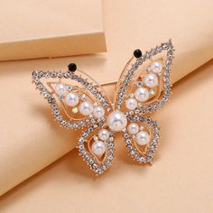 Брошь в форме бабочки с искусственными жемчугами Shein