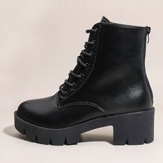 Ботинки на шнурках Shein