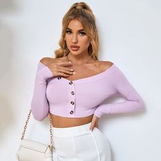 Кроп топ с открытыми плечами и пуговицами Shein