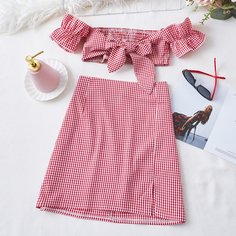 Кроп топ с узлом и юбка в клетку с разрезом Shein