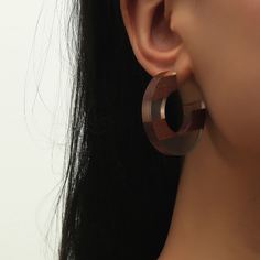 Контрастные открытые серьги-кольца Shein