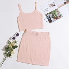 Однотонные трикотажные топ и юбка Shein