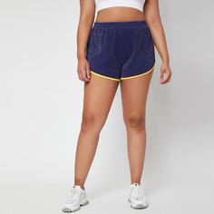 Спортивные шорты размера плюс с контрастной отделкой Shein