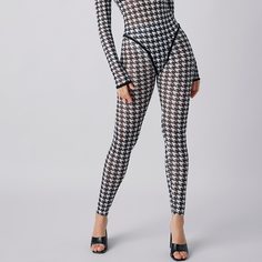 Леггинсы с принтом "хаундстут Shein