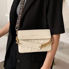 Сумка через плечо с цепочкой Shein