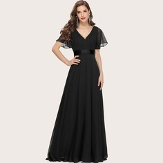 Шифоновое платье со сборками Shein