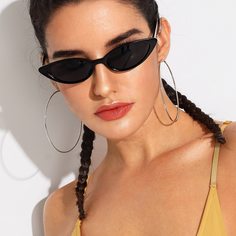 Солнечные очки в форме кошачьего глаза с футляром Shein