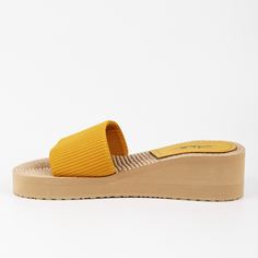 Минималистичные шлепанцы Shein