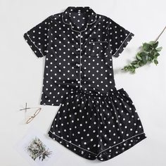 Атласная пижама размера плюс в горошек Shein