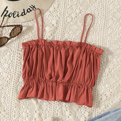 Топ на бретелях со сборками Shein