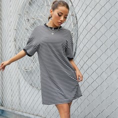 Платье-футболка в полоску Shein