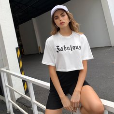 Короткая футболка с текстовым принтом и велошорты Shein