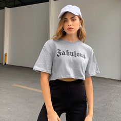 Короткая футболка с текстовым принтом и велошорты Shein