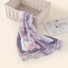 Шарф с цветочным принтом Shein