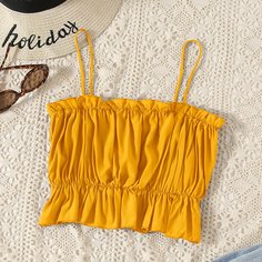 Топ на бретелях со сборками Shein