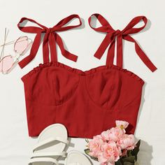 Короткий топ с узлом на плечах Shein