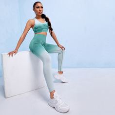 градиент цветовой Спортивный комплектный костюм Shein