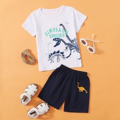 Топ с оригинальным принтом и шорты для мальчиков Shein