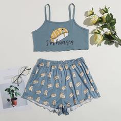Пижама на бретелях с оригинальным принтом Shein