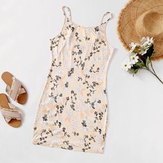 Платье размера плюс на бретельках с цветочным принтом Shein