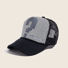 Бейсболка в клетку Shein