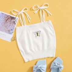 Вязаный топ с вышивкой бабочки Shein