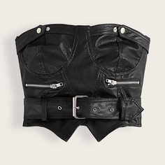 Короткий топ без бретелек из искусственной кожи с поясом Shein