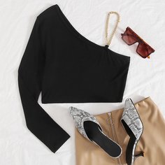 Кроп топ с ремешком-цепочкой и асимметричным вырезом Shein