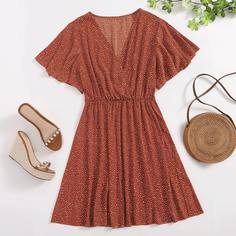 Платье размера плюс с v-образным воротником и далматинским принтом Shein