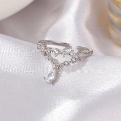 Кольцо со стразами Shein