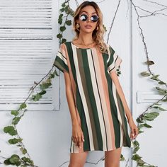 Платье в полоску с оригинальным рукавом Shein