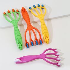 1шт массажер для головы случайного цвета Shein