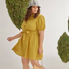 Платье размера плюс с пышными рукавами и поясом Shein