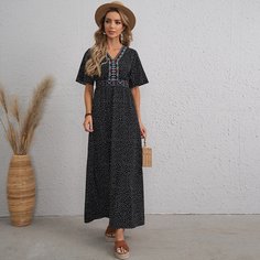 Платье в горошек с геометрической вышивкой Shein