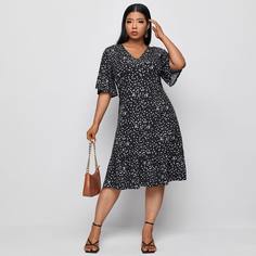 Платье размера плюс с v-образным воротником и принтом Shein