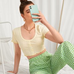 Короткая футболка с пуговицами Shein