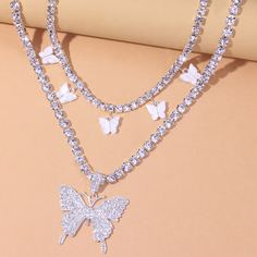 2шт ожерелье с бабочкой Shein