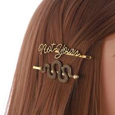 2шт заколка для волос с текстовым декором Shein