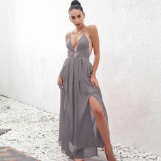 Платье с открытой спиной и глубоким воротником Shein