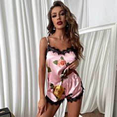 Контрастные кружева Цветочный принт Элегантный Комплект пижамы Shein