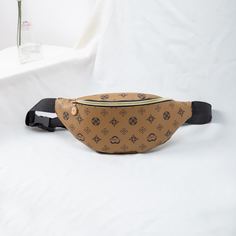 Поясная сумка с геометрическим рисунком Shein