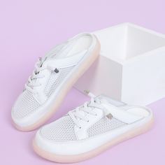 Сетчатые кроссовки на шнурке Shein