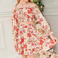 Кроп топ с цветочным принтом и юбка для девочек Shein