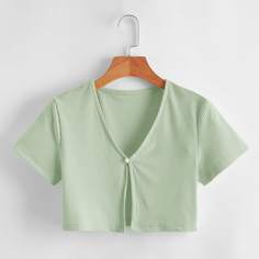 Однотонный топ размера плюс с пуговицей Shein